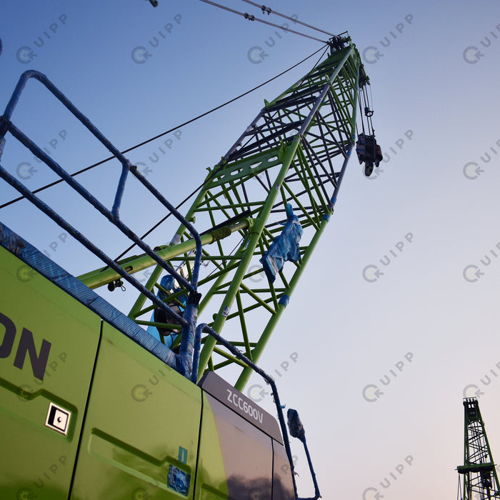 ZCC600V Zoomlion Crawler Crane (60 ton)