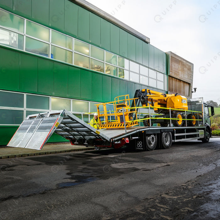 AJ48D Articulated Boom Lift (16.7m max height, 8.3m max outreach)