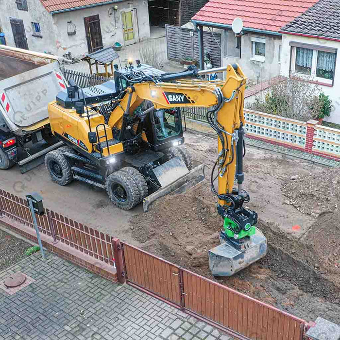 SY155W Wheeled Excavator (13.7 tons, 0.58 cu.m.)