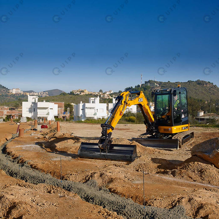 51R-1 Compact Excavator (5.26 tons, 0.18cu.m.)